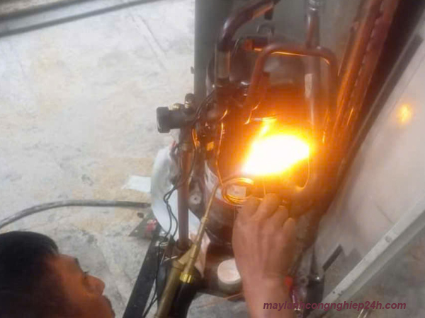 Dịch Vụ Nâng Cấp Hệ Thống Máy Lạnh Công Nghiệp Thuận An