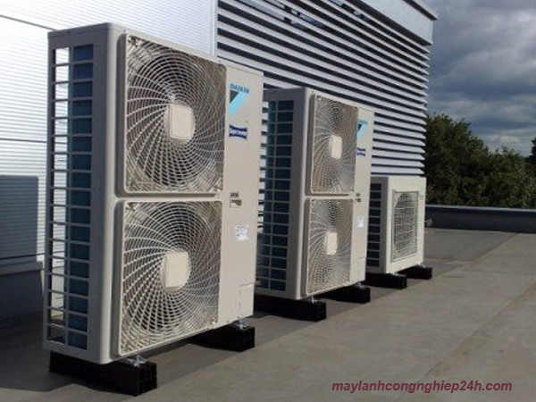 Dịch vụ vệ sinh máy lạnh công nghiệp Phú Thuận